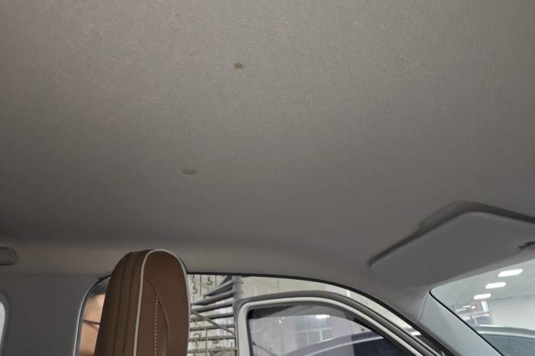 Used Wuling Hongguang MINIEV 2022 GAMEBOY 200km Gaming Edition with Lithium Iron Phosphate
