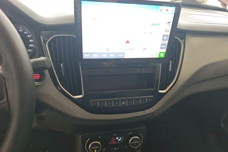 Used FAW Senya R7 2016 1.6L Manual Prestige Edition
