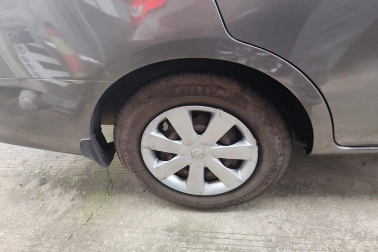 Used Nissan Sunny 2014 1.5XE Manual Comfort Edition
