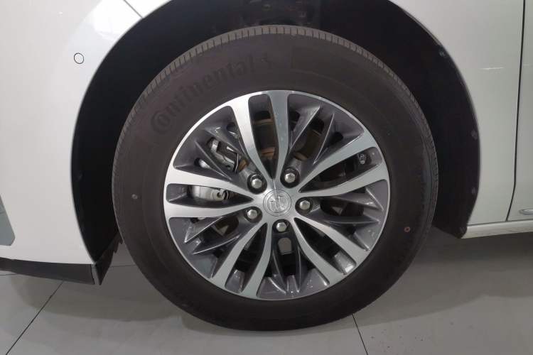 Used Buick GL8 2023 ES Lu Zun Deluxe Model
