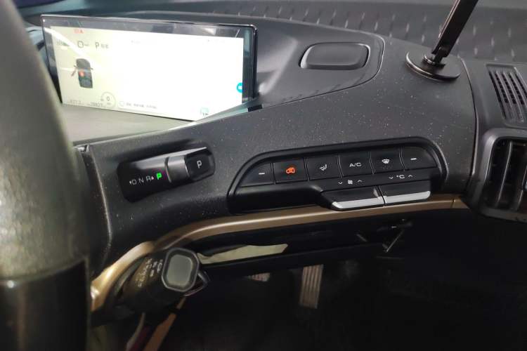 Used Baojun KiWi EV 2022 Designer Lite Edition Lithium Iron Phosphate
