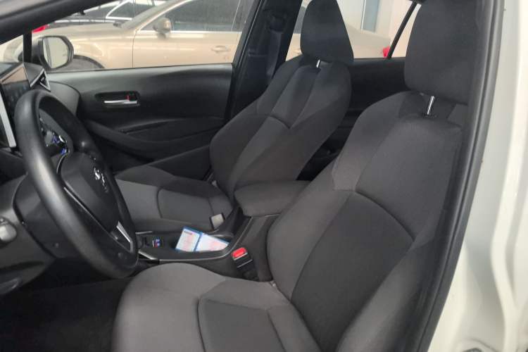 Used Toyota Levin 2019 185T CVT Luxury Edition China VI Standard
