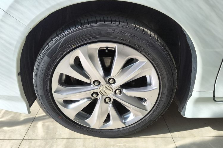 Used Honda Jade 2017 1.8L Automatic Classic Edition 5 seats
