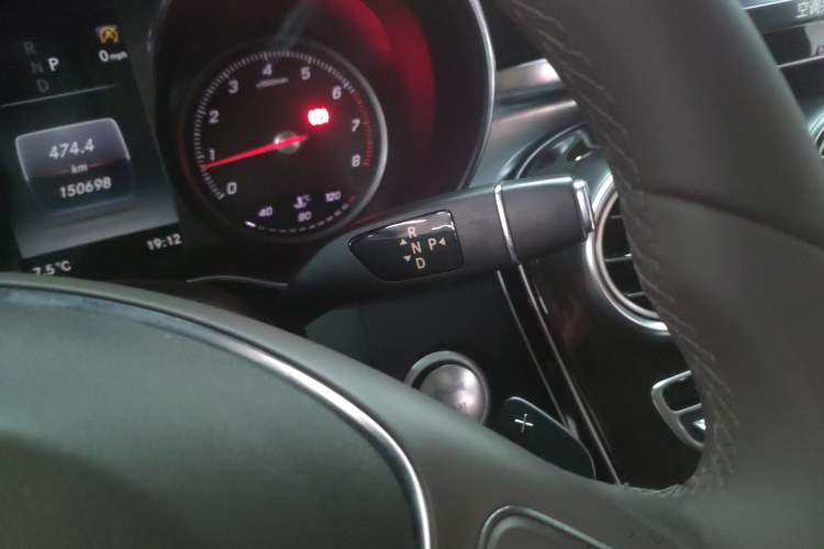 Used Mercedes-Benz GLC 2017 GLC 260 4MATIC Luxury Model