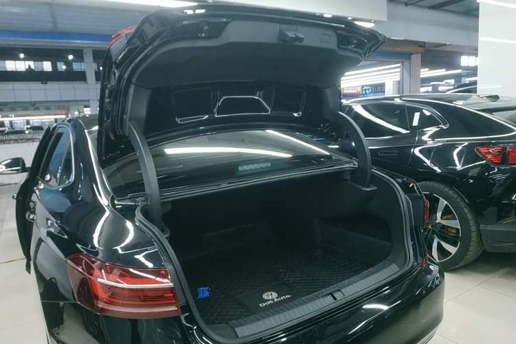 Used Volkswagen Passat 2024 330TSI Starry Elite Edition