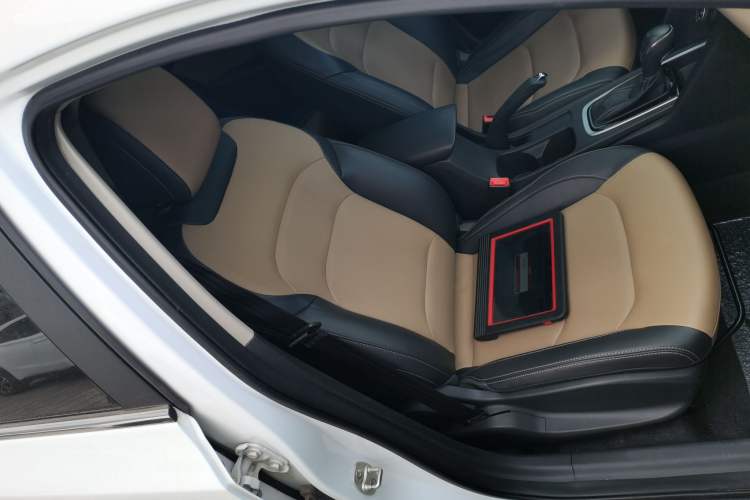 Used Chevrolet Monza 2022 320 Automatic Enjoyment Sunroof Version
