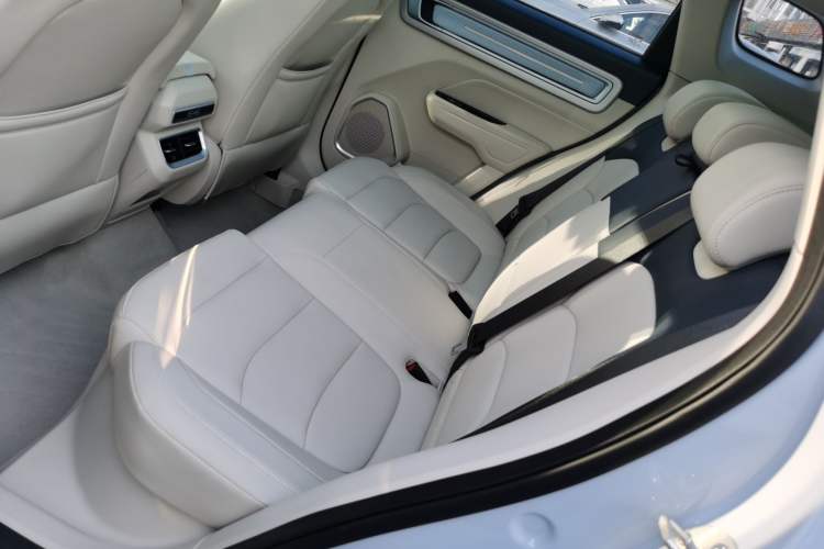 Used Geely Auto icon 2025 Linglong 1.5TD Ruyi Edition
