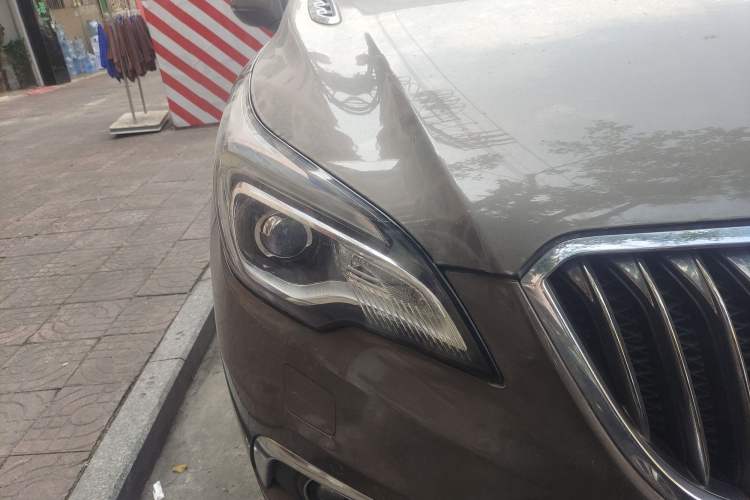 Used Buick Envision 2014 28T Four-Wheel Drive Luxury Model
