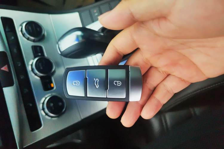 Used Volkswagen FAW-Volkswagen CC 2013 2.0 TSI Ultimate Model
