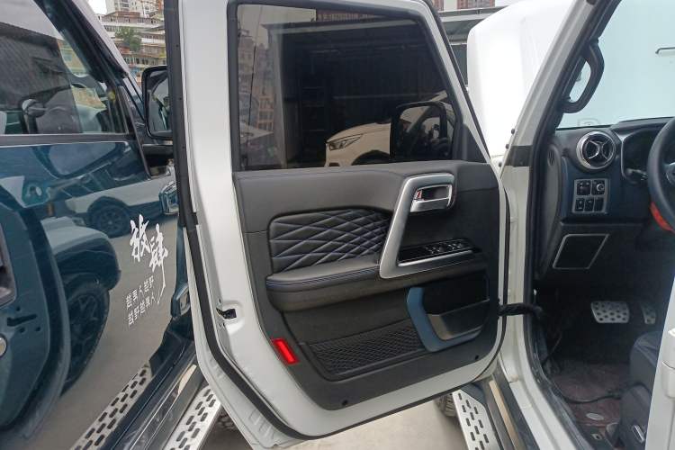 Used Beijing Auto BJ40 2021 2.0D Automatic Four-Wheel Drive Blade Hero Edition Adventurer Type
