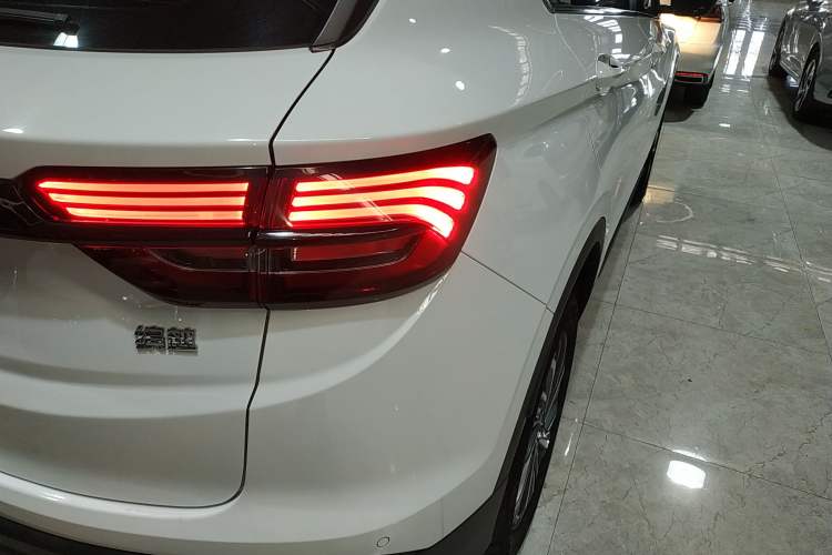 Used Geely Auto Coolray 2021 1.4T DCT Platinum Edition
