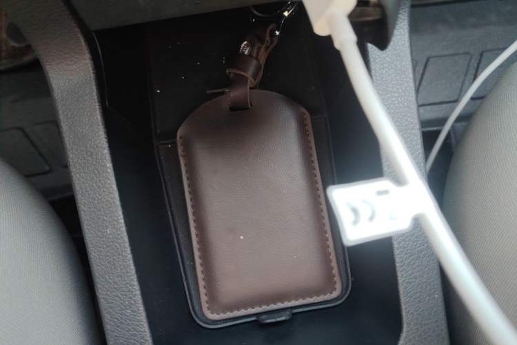 Used ORA iQ 2019 Luxury Version
