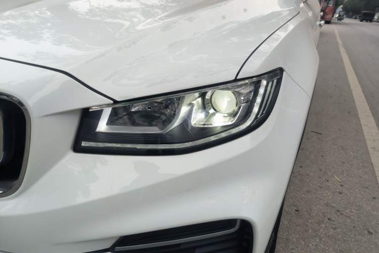 Used Geely Auto Emgrand X7 Sport 2020 1.8TD DCT Smart Connect PRO
