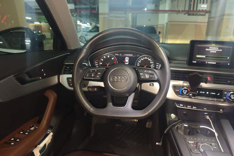 Used Audi A4L 2019 45 TFSI quattro Individual Sport Edition China VI