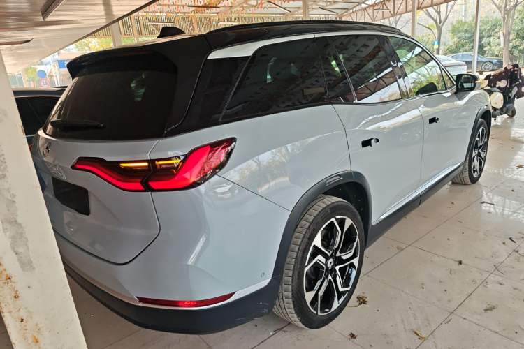 Used Nio ES8 2020 415 km Signature Edition 6-Seater Version
