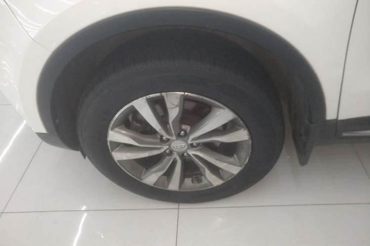 Used Geely Auto Emgrand X7 Sport 2016 1.8TD Automatic ZhiZun Version
