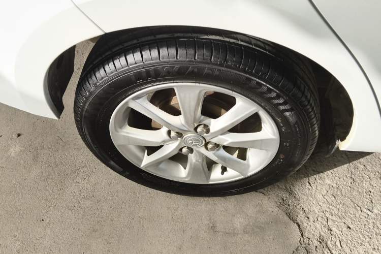 TDK.VehicleDetails.img