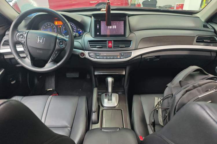Used Honda Crosstour 2014 2.4L Luxury Edition

