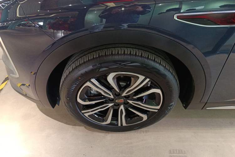 Used Hongqi HS7 2023 2.0T Automatic All-Wheel-Drive Flagship Edition Six Seats