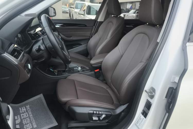 Used BMW X1 2021 Restyled sDrive25Li Leading Edition
