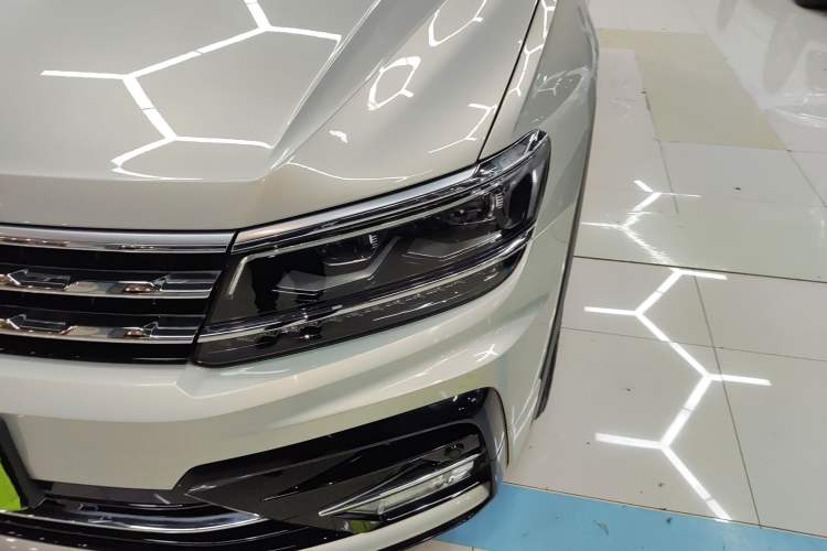 Used Volkswagen Tiguan L 2021 330TSI Automatic Two-Wheel Drive R-Line Flagship Edition