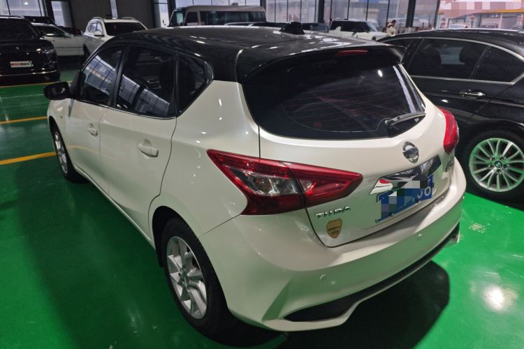 Used Nissan Tiida 2021 1.6L CVT Cool Edition
