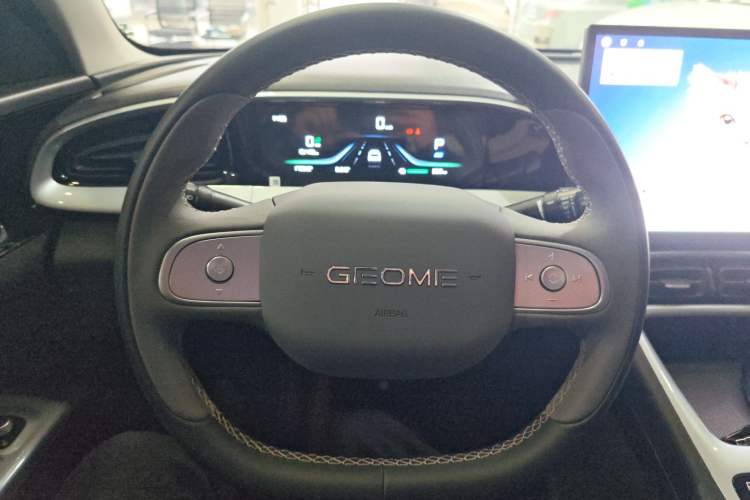 Used  Geome 2025 UP 410km Exploration Edition
