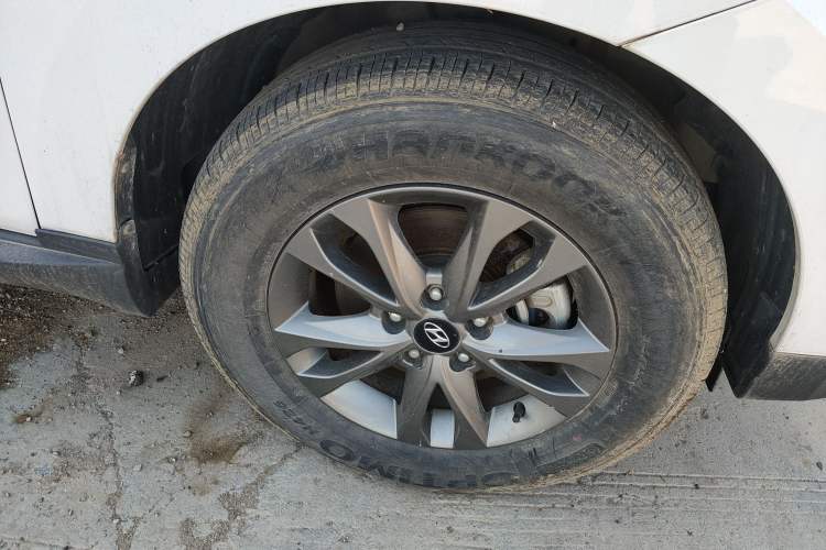 Used Hyundai ix35 2015 2.0L Automatic 2WD Comfort Edition China V Standard
