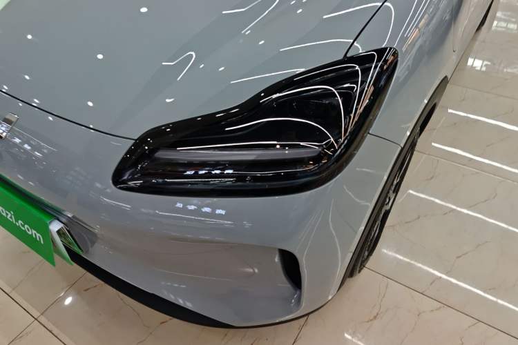 Used Wuling Bingo PLUS 2024 510 km Flagship Edition Four-Seater Version
