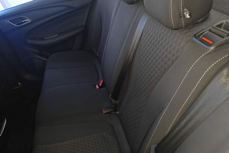 Used Roewe i5 2020 1.5L Automatic 4G Connected Linghao Edition
