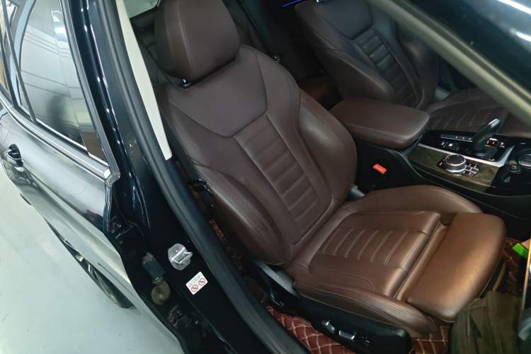 Used BMW X3 2020 xDrive30i Luxury Model with M Sport Package
