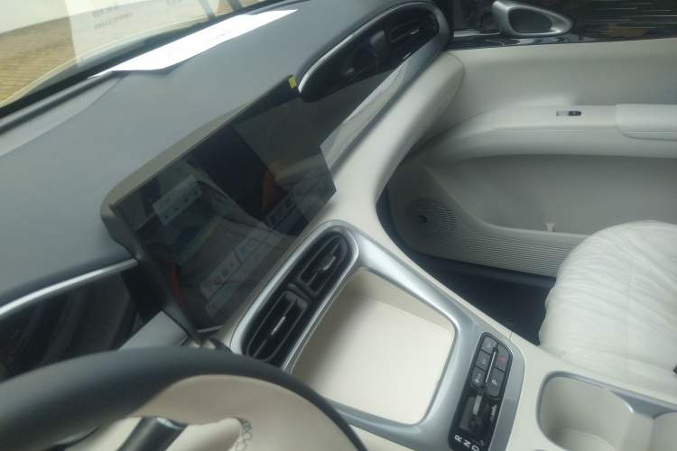 Used  Geome 2025 310km Youth Edition