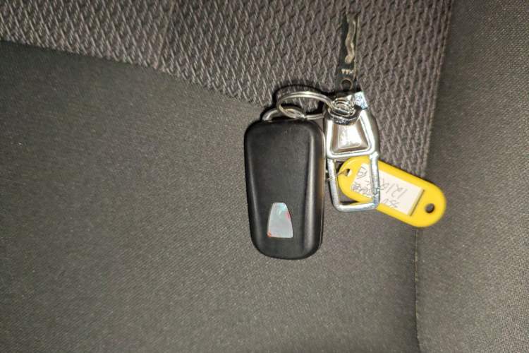 Used Roewe 350 2015 1.5L Automatic Luxury Sunroof Edition
