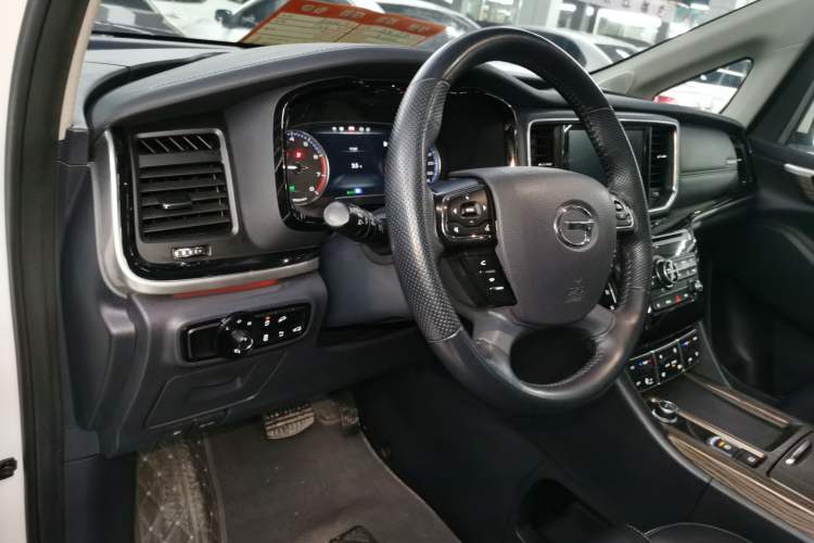 Used GAC Trumpchi M8 2020 Flagship Model 390T Prestige Edition