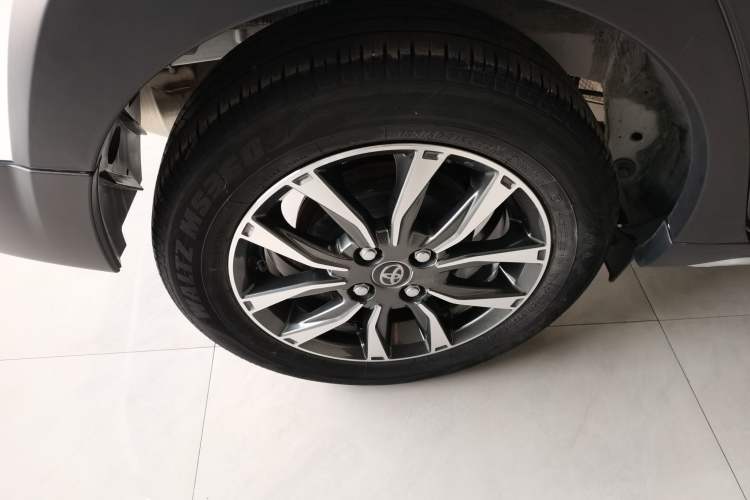 Used Toyota YARiS L 2022 X-Trail 1.5L CVT Luxury PLUS Edition
