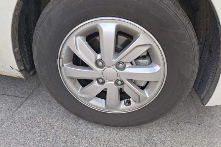 Used Kia K2 2015 Hatchback 1.4L AT GLS Cool Edition