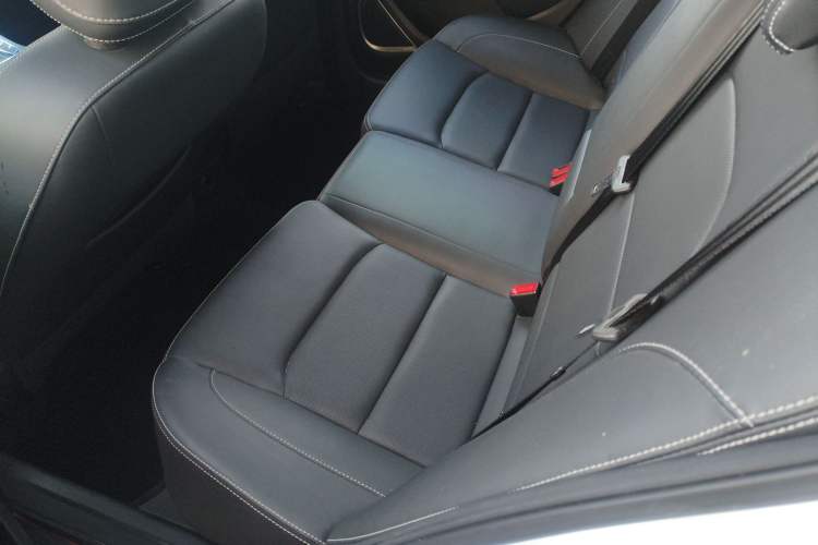 Used Geely Auto Emgrand 2020 1.5L CVT Upward Version
