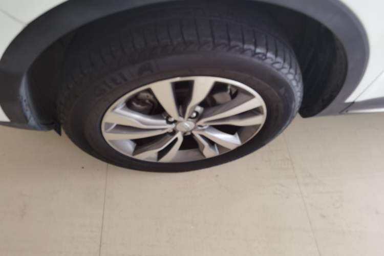 Used Geely Auto Emgrand X7 Sport 2016 1.8TD Automatic ZhiZun Version
