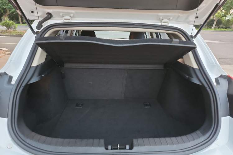 Used Geely Auto Emgrand GS 2018 Elegant Edition 1.8L Manual LingShang Model
