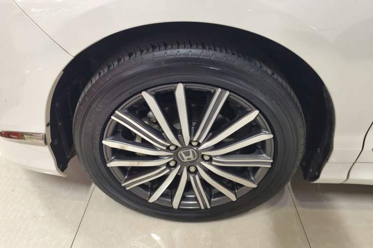 Used Honda Elysion 2022 2.0L eHEV Luxury First Edition