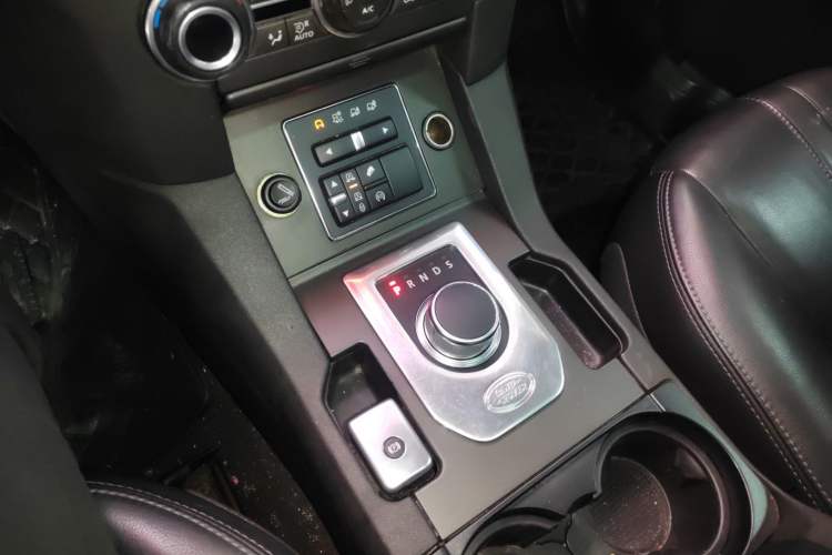 Used Land Rover Discovery 2015 3.0 SDV6 HSE Diesel Version