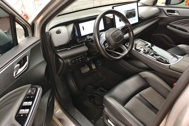 Used AION S Plus 2023 70 Intelligent Edition Lithium Iron Phosphate
