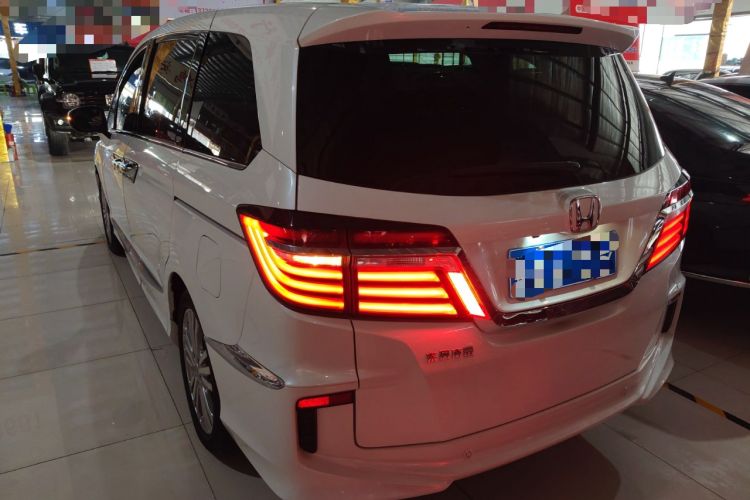 Used Honda Elysion 2016 2.4L Style Edition