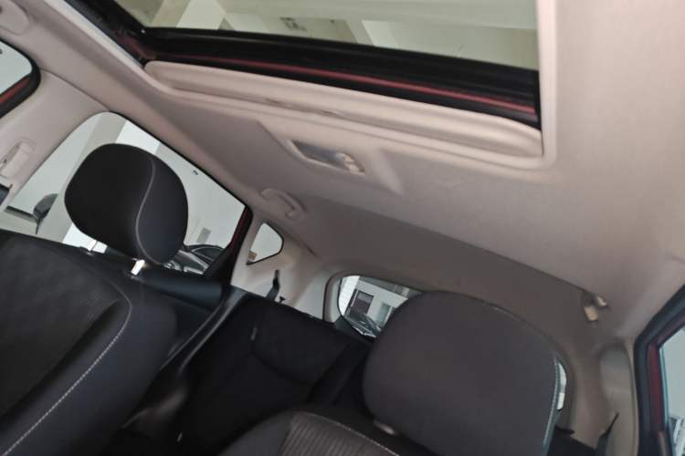 Used Nissan Tiida 2024 1.6L CVT Cool Dynamic Edition
