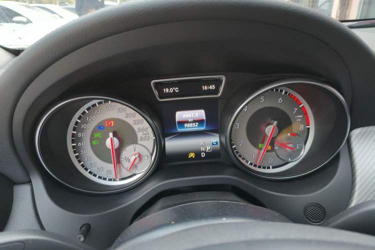 Used Mercedes-Benz GLA 2016 GLA 220 4MATIC Fashion Edition