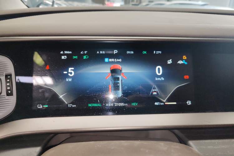 Used Denza D9 2022 DM-i 970 Four-Wheel Drive Flagship Model
