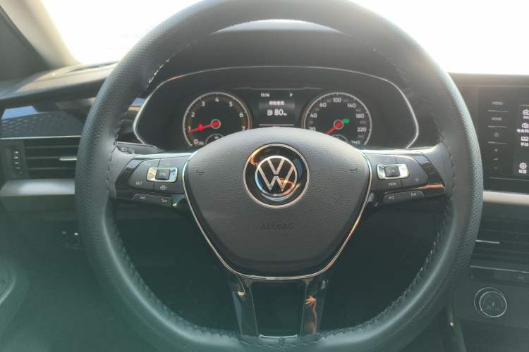 Used Volkswagen Passat 2020 Revised Version 280TSI Business Edition China VI Standard
