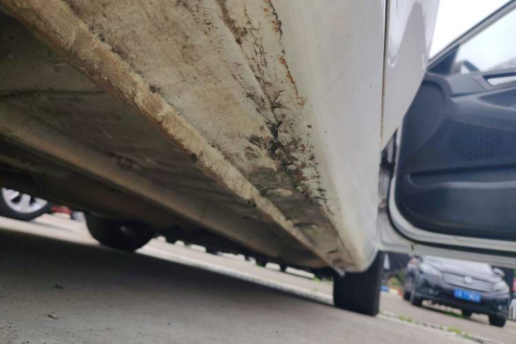 Used Changan Eado 2015 1.6L Manual Junku Model China V Standard