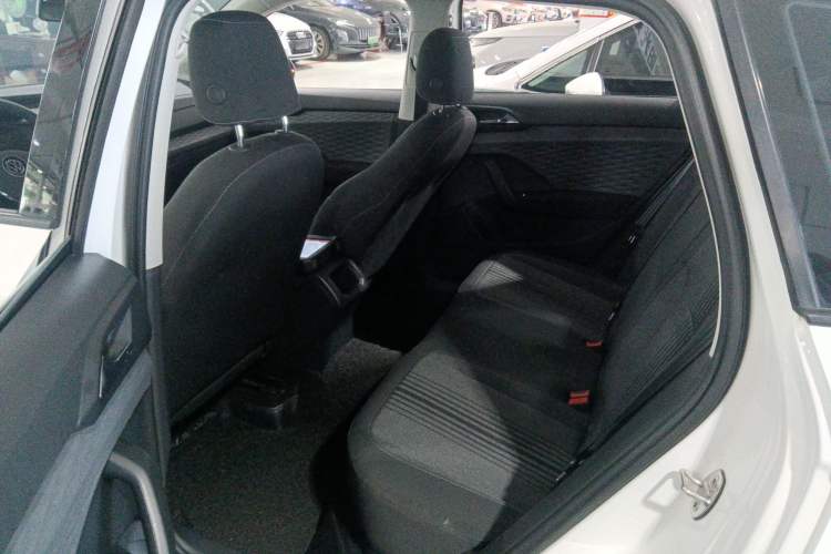 Used Volkswagen Tharu 2021 280TSI Two-Wheel Drive Trend Edition