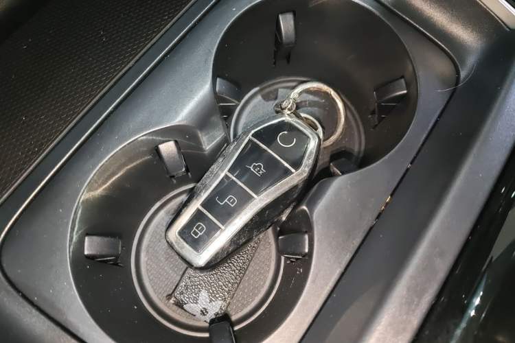 Used BYD Qin PLUS 2024 HONOR Edition DM-i 120KM Leading Model
